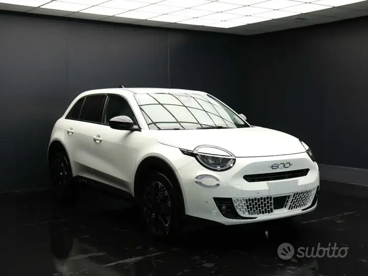 Fiat 600 2025 photo 2