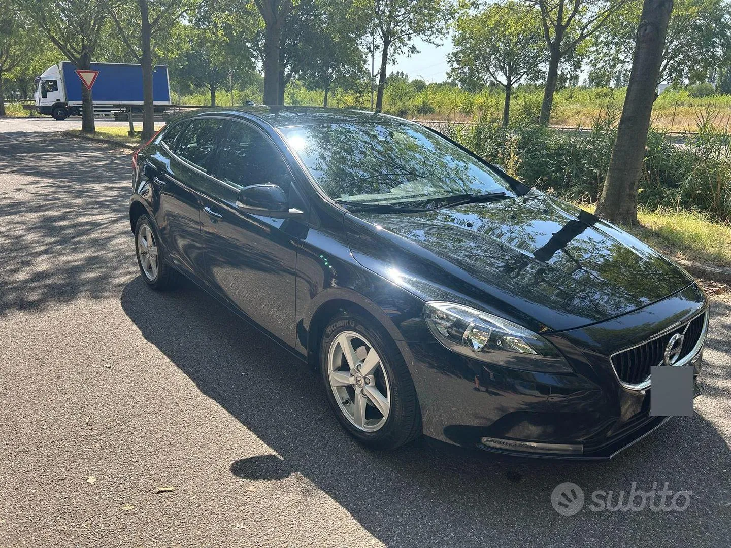 Volvo V40 2018 photo 3