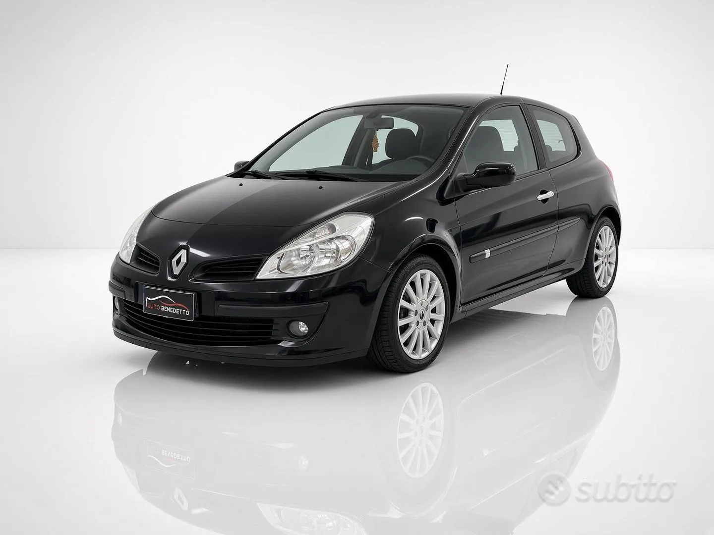 Renault Clio 2008 photo 3