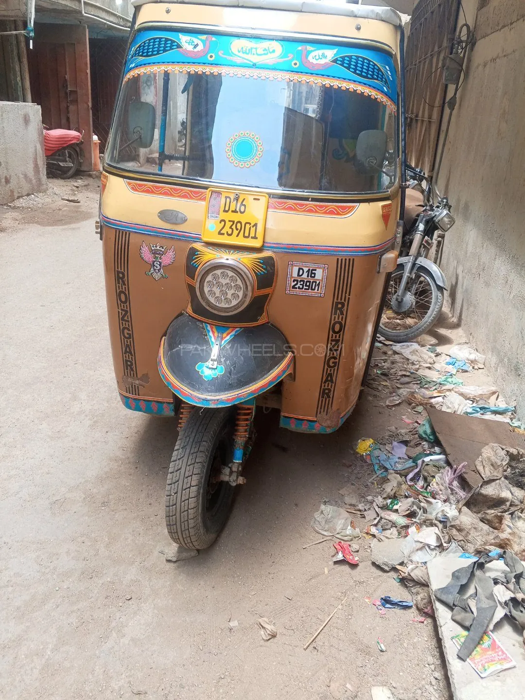 Suzuki Mehran