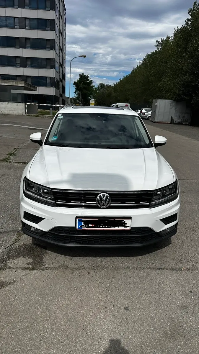Volkswagen Tiguan 2018 photo 2