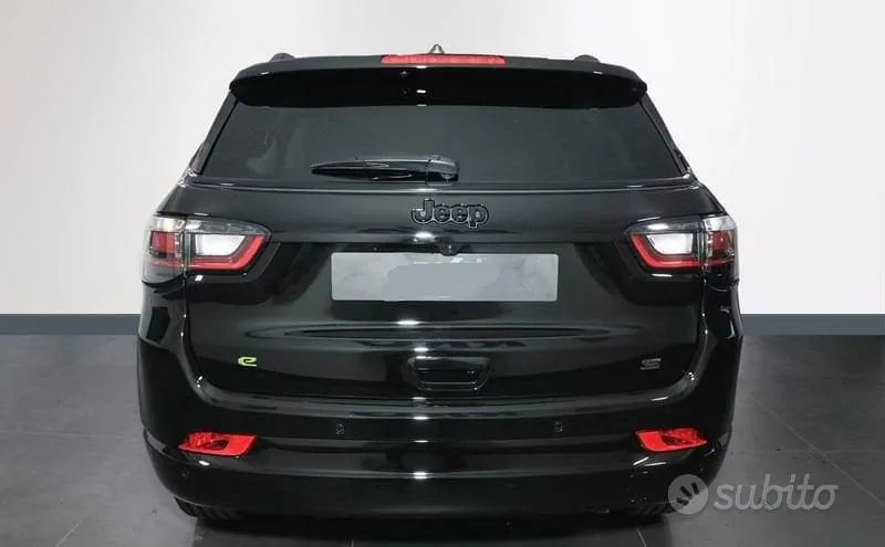 Jeep Compass 2025 photo 2