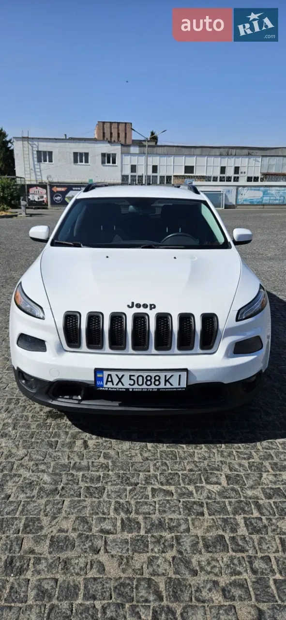 Jeep Cherokee 2014 photo 2