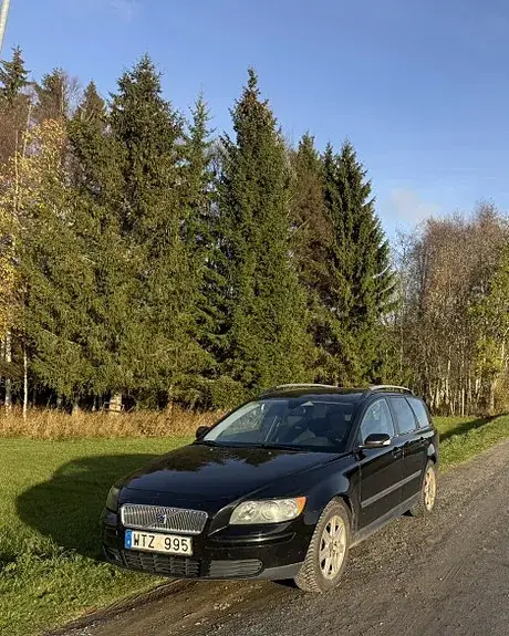 Volvo V50 2005 photo 2