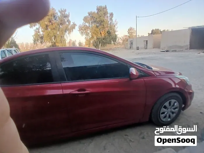 Hyundai Accent 2017 photo 3