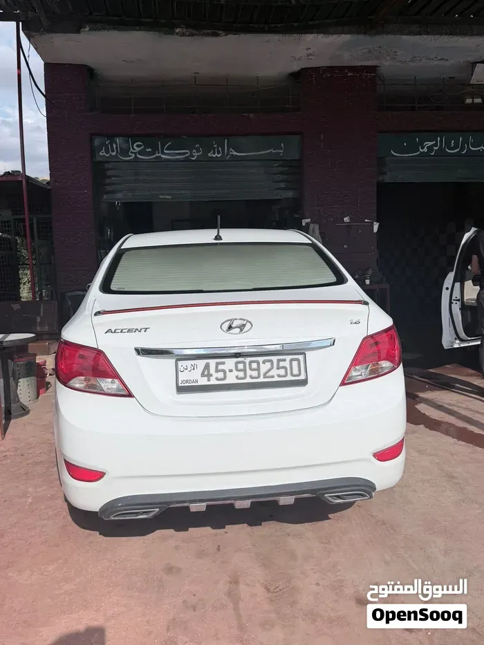 Hyundai Accent 2017 photo 5