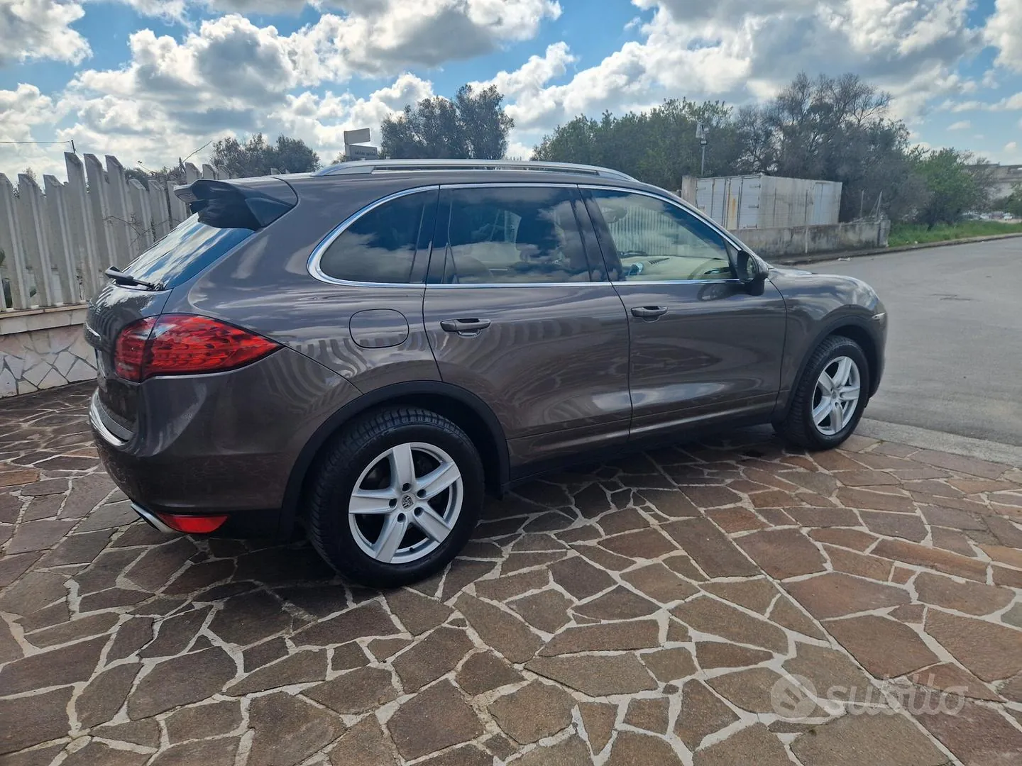 Porsche Cayenne 2012 photo 5