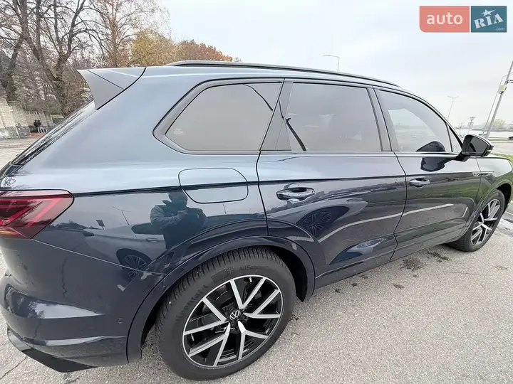 Volkswagen Touareg 2023 photo 5