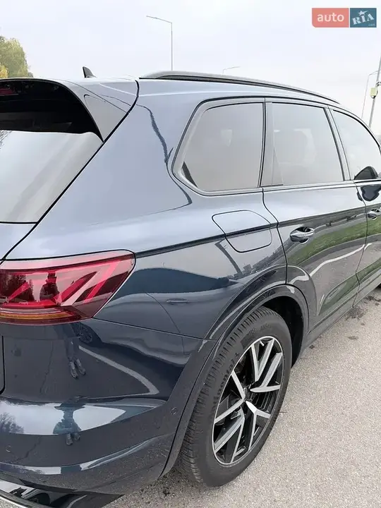 Volkswagen Touareg 2023 photo 4