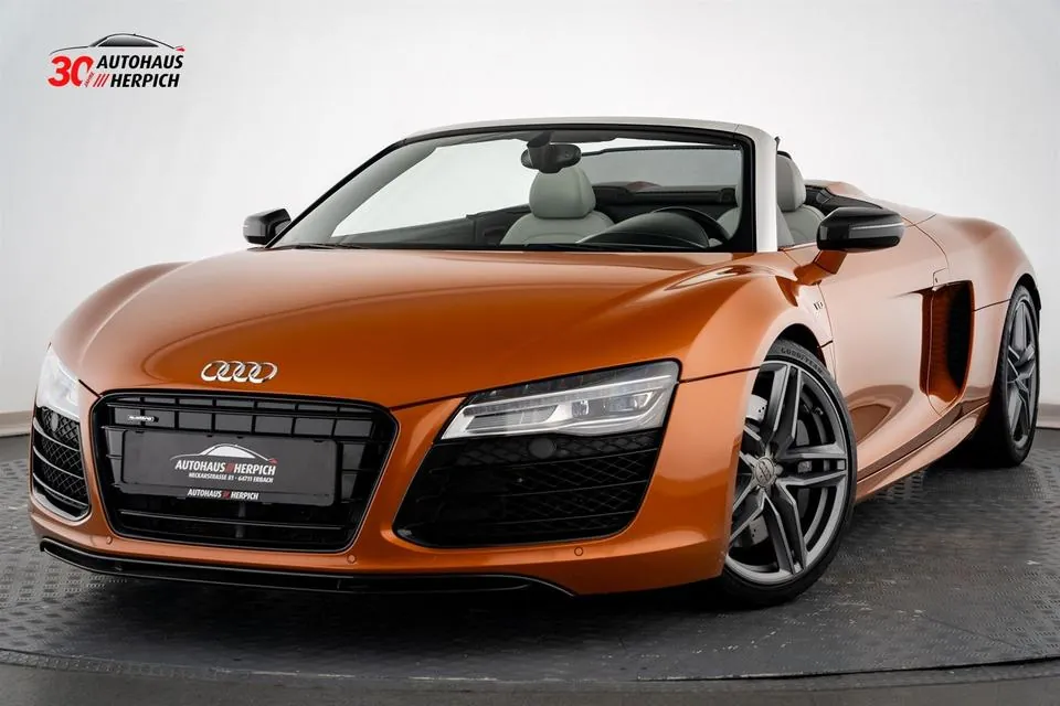 Audi R8