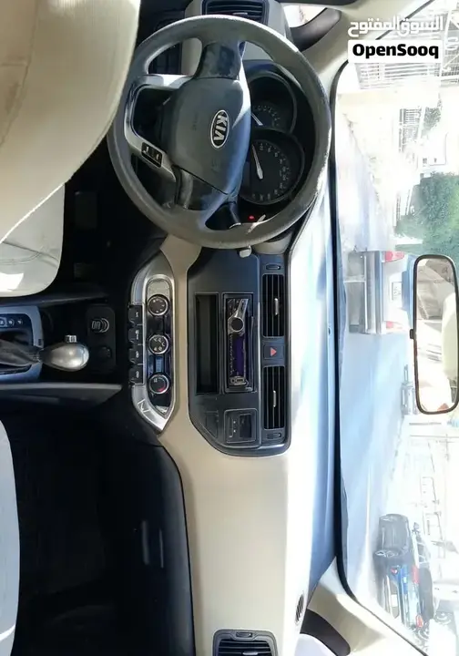 Kia Rio 2013 photo 2