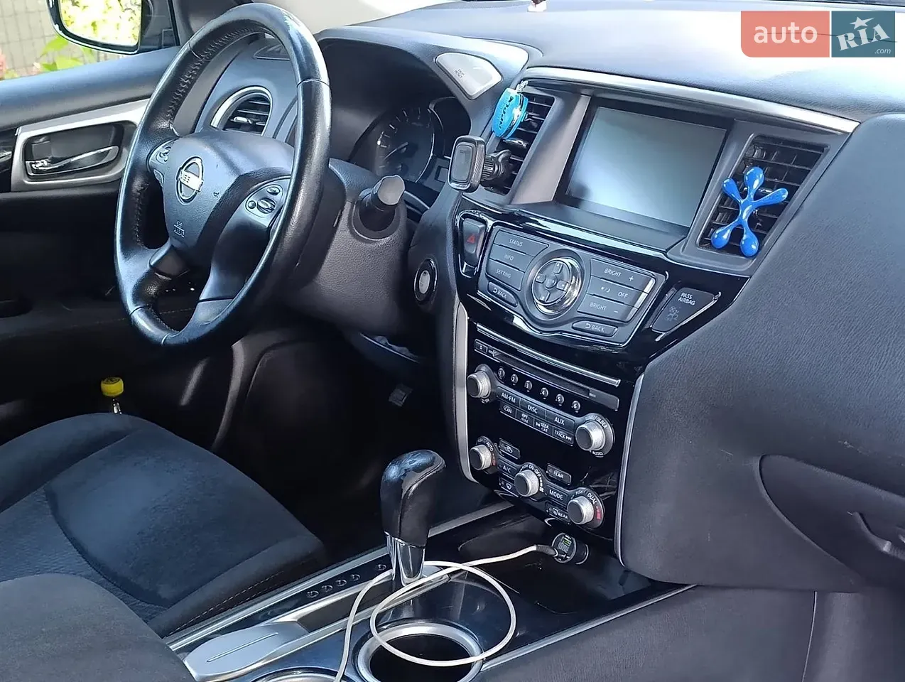 Nissan Pathfinder 2014 photo 5