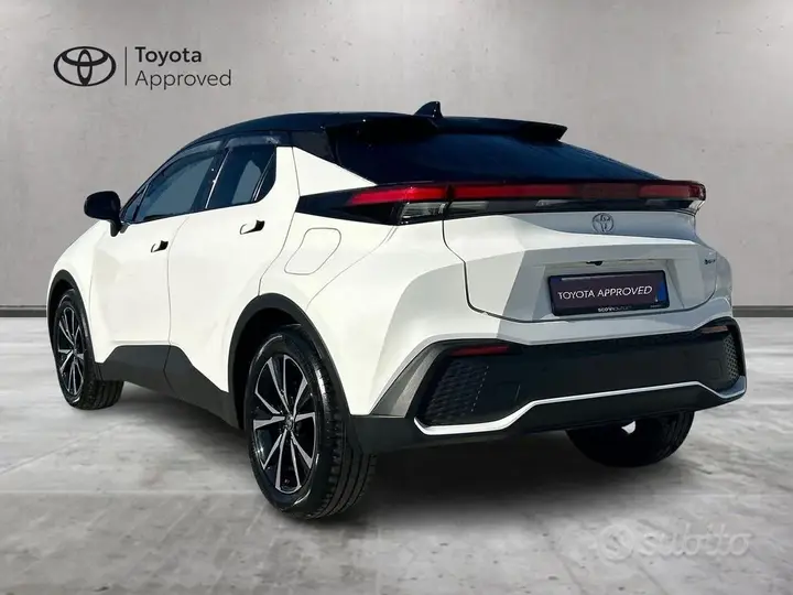 Toyota C-Hr 2024 photo 5
