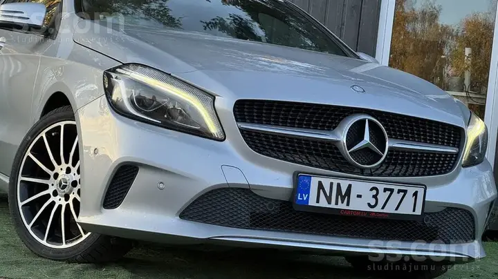 Mercedes-Benz A200 2016 photo 5