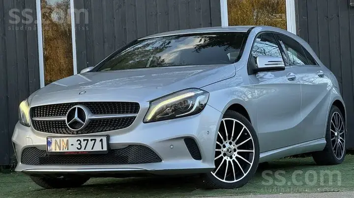 Mercedes-Benz A200