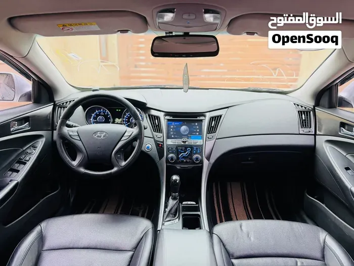 Hyundai Sonata 2012 photo 4