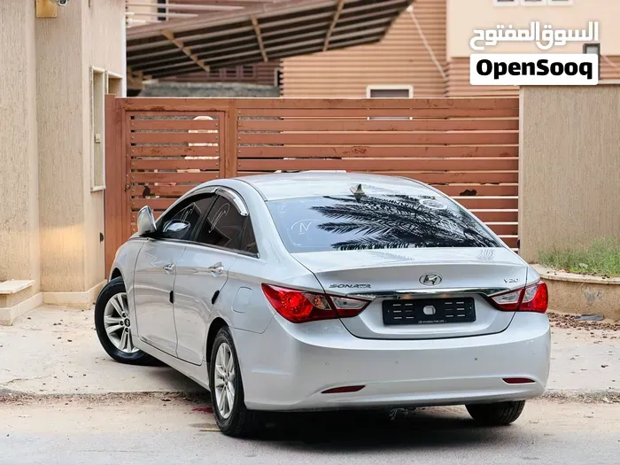 Hyundai Sonata 2012 photo 3