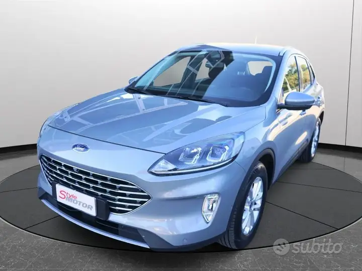 Ford Kuga 2022 photo 3