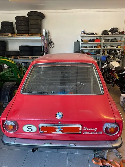 BMW 2002 1973 photo 3