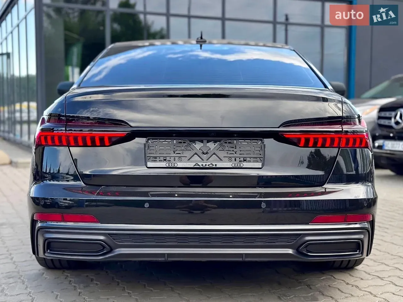 Audi A6 2019 photo 2