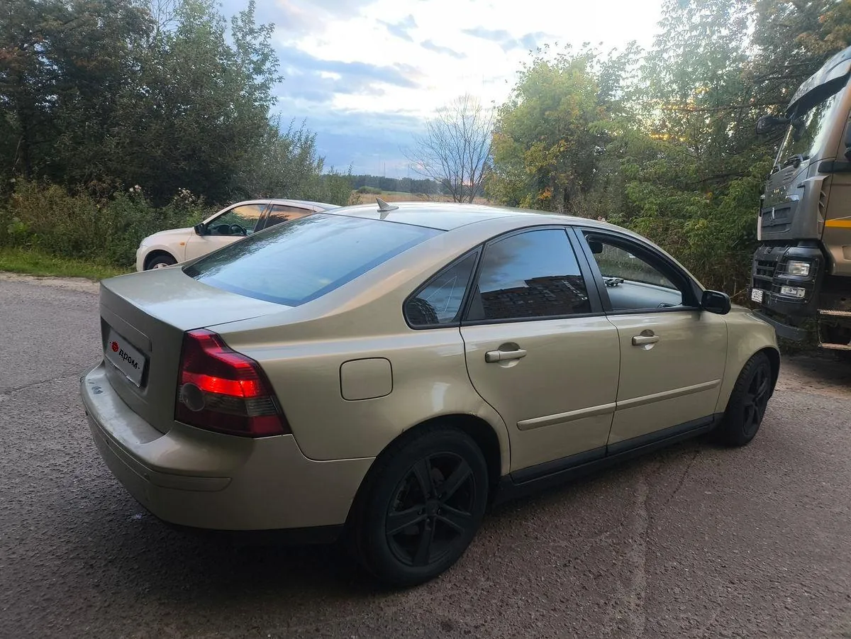 Volvo S40 2004 photo 5