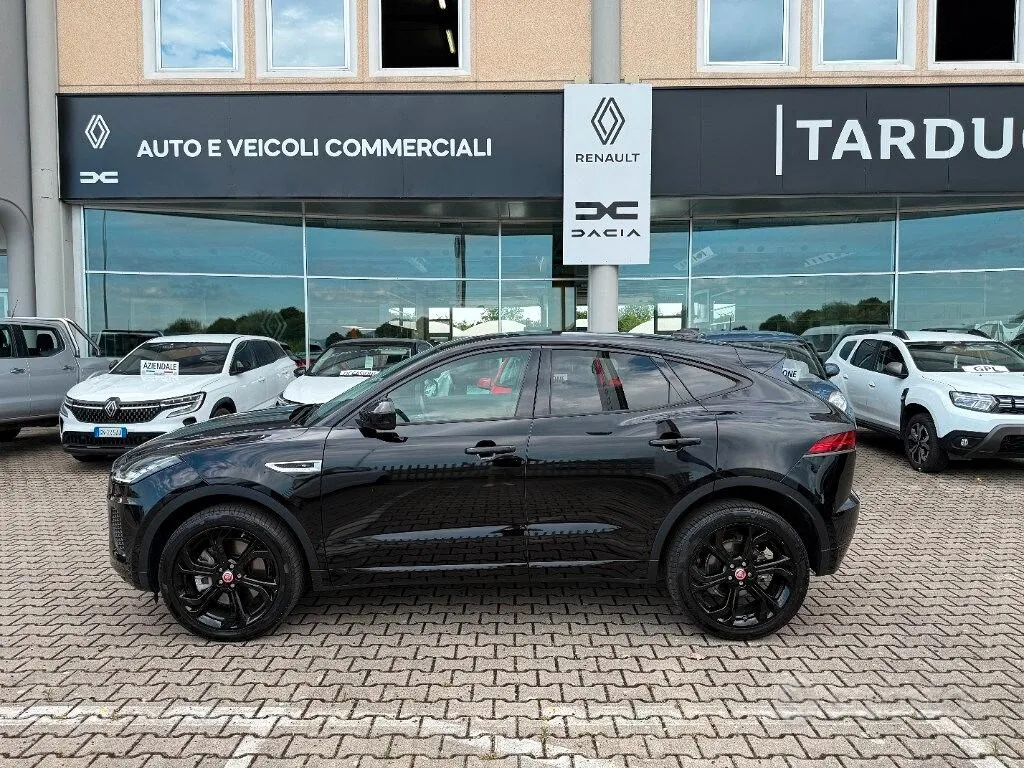 Jaguar E-Pace 2019 photo 2