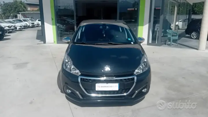 Peugeot 208 2017 photo 4