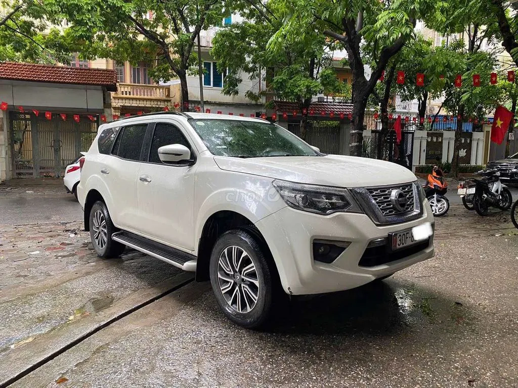 Nissan Terra 2019 photo 2