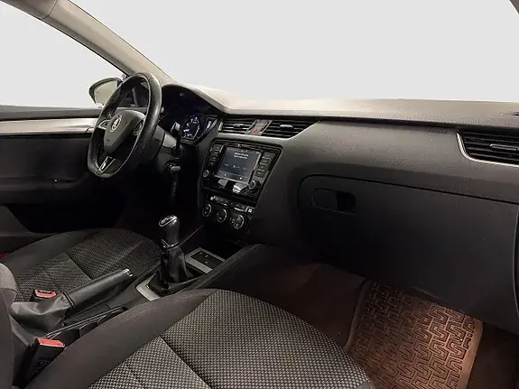 Skoda Octavia 2017 photo 5