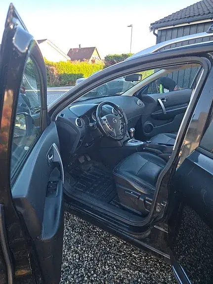 Nissan Qashqai+2 2009 photo 4
