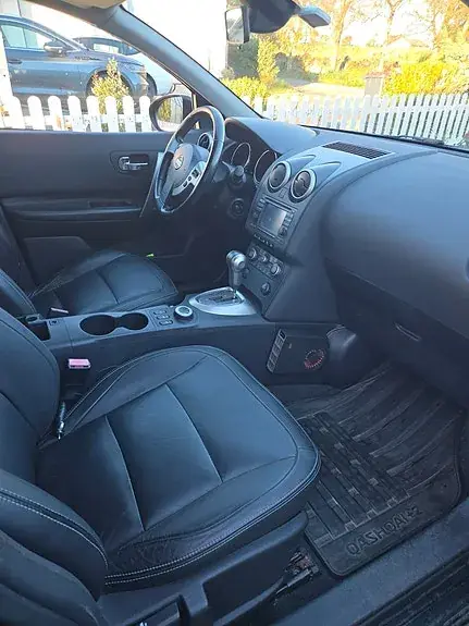 Nissan Qashqai+2 2009 photo 2