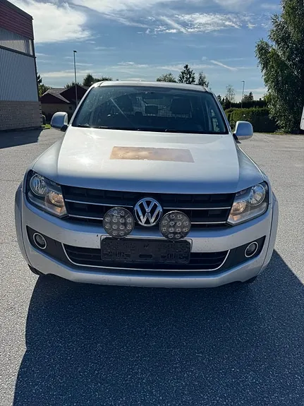 Volkswagen Amarok 2012 photo 2