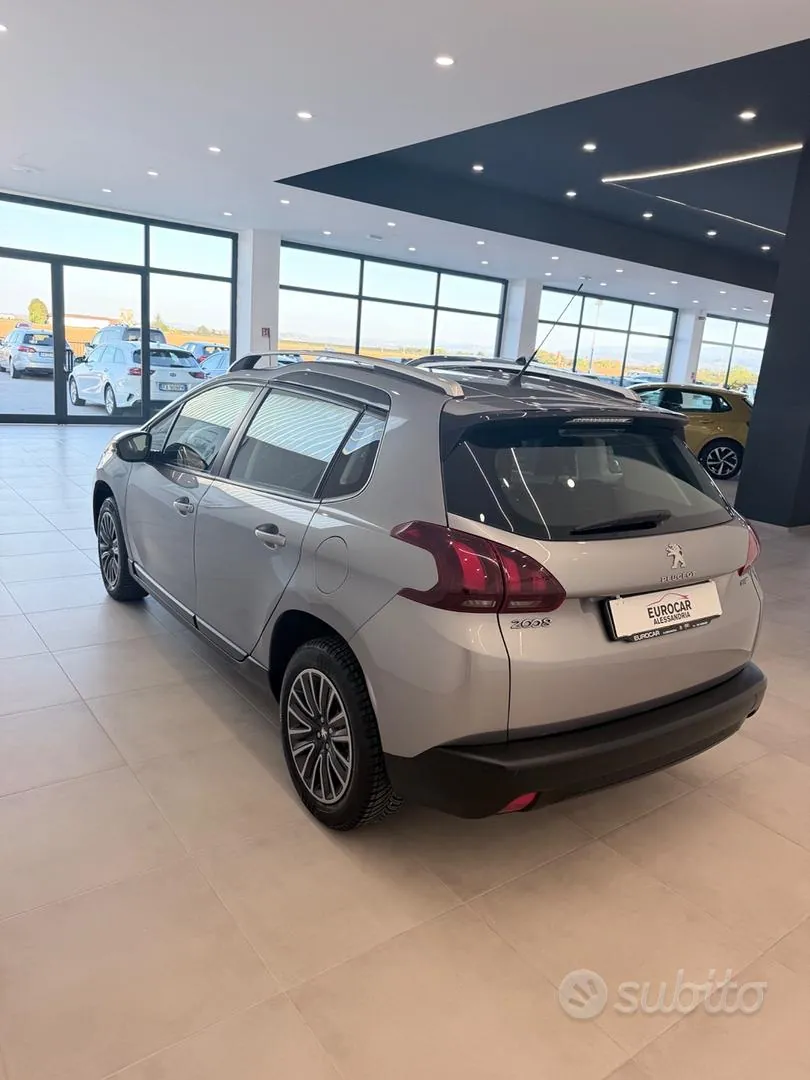 Peugeot 2008 2017 photo 5