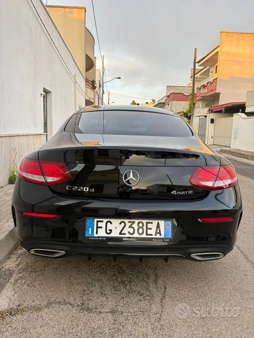 Mercedes-Benz C 2017 photo 2
