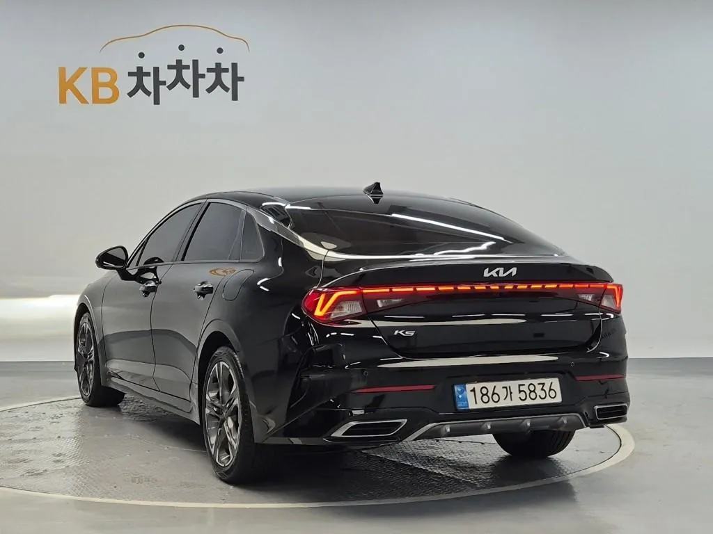 Kia K5 2022 photo 2