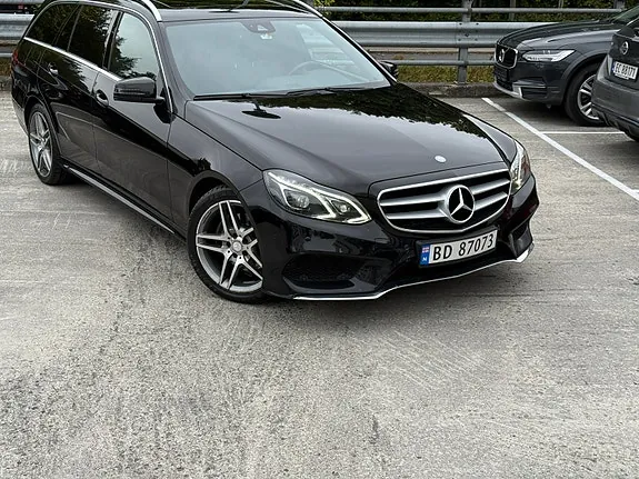 Mercedes-Benz E220 D 2014 photo 2