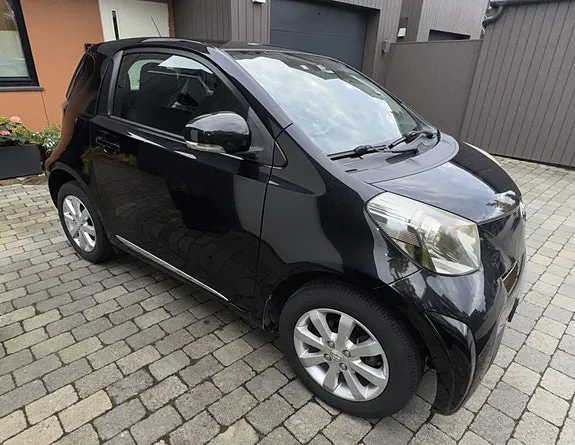 Toyota Iq 2009 photo 4