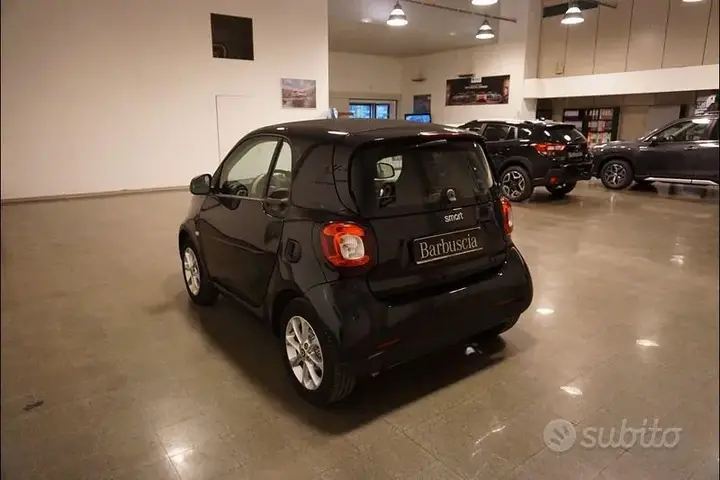 Smart Fortwo 2017 photo 4
