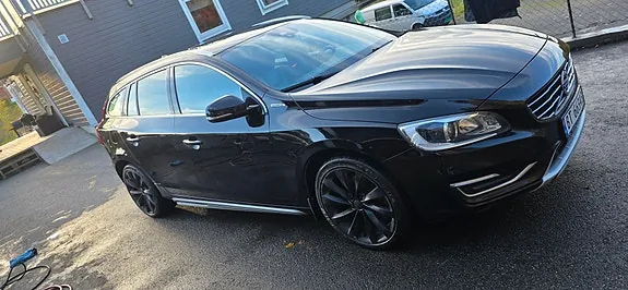 Volvo V60 2014 photo 3