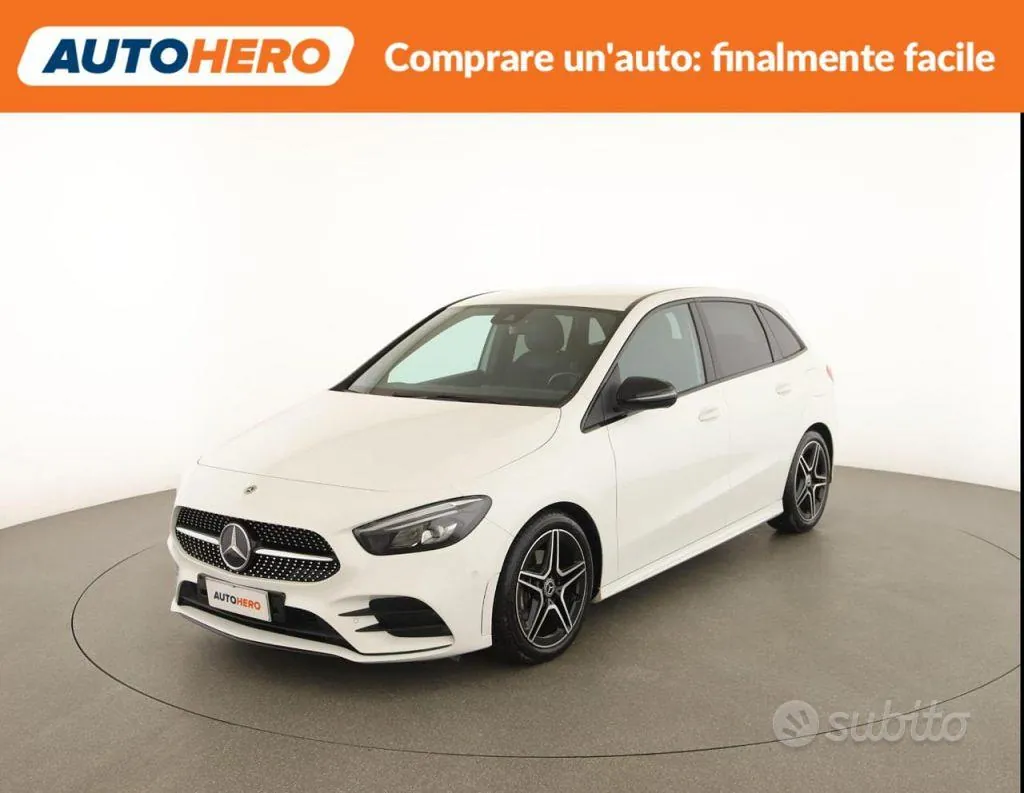 Mercedes-Benz B 180