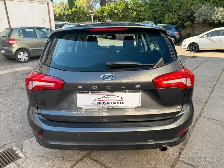 Ford Focus 2020 photo 5