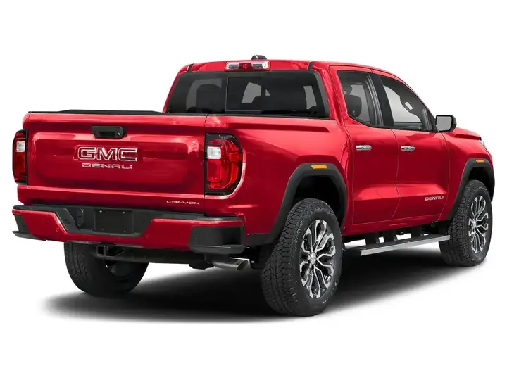 GMC Canyon 2024 photo 2