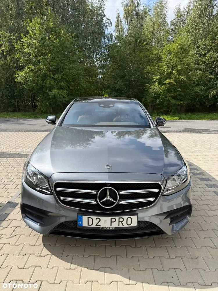 Mercedes-Benz E-Class 2019 photo 4