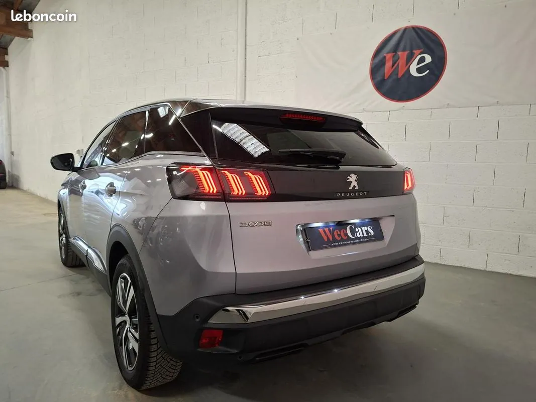Peugeot 3008 2022 photo 2