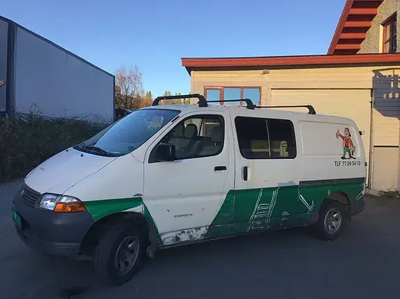 Toyota Hiace 2006 photo 4