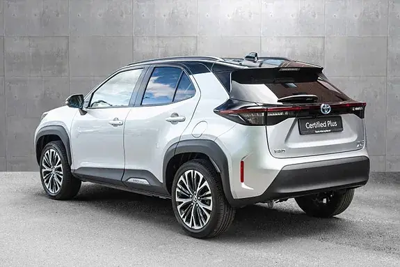 Toyota Yaris Cross 2023 photo 2