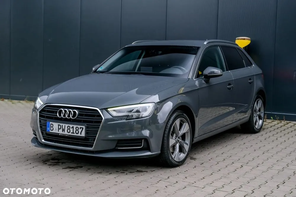 Audi A3 Sportback 2016 photo 2