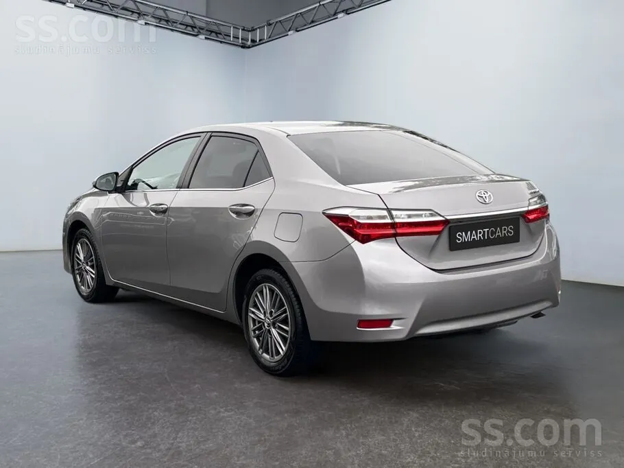 Toyota Corolla 2018 photo 3