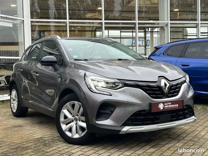 Renault Captur 2021 photo 2