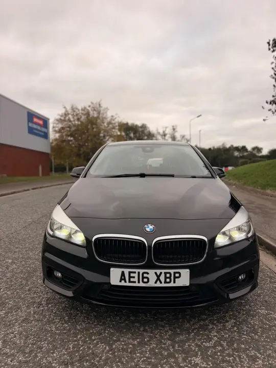 BMW 2 Series Active Tourer 2016 photo 5